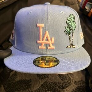 Dodgers palm tree fitted hat brand new 7 1/2